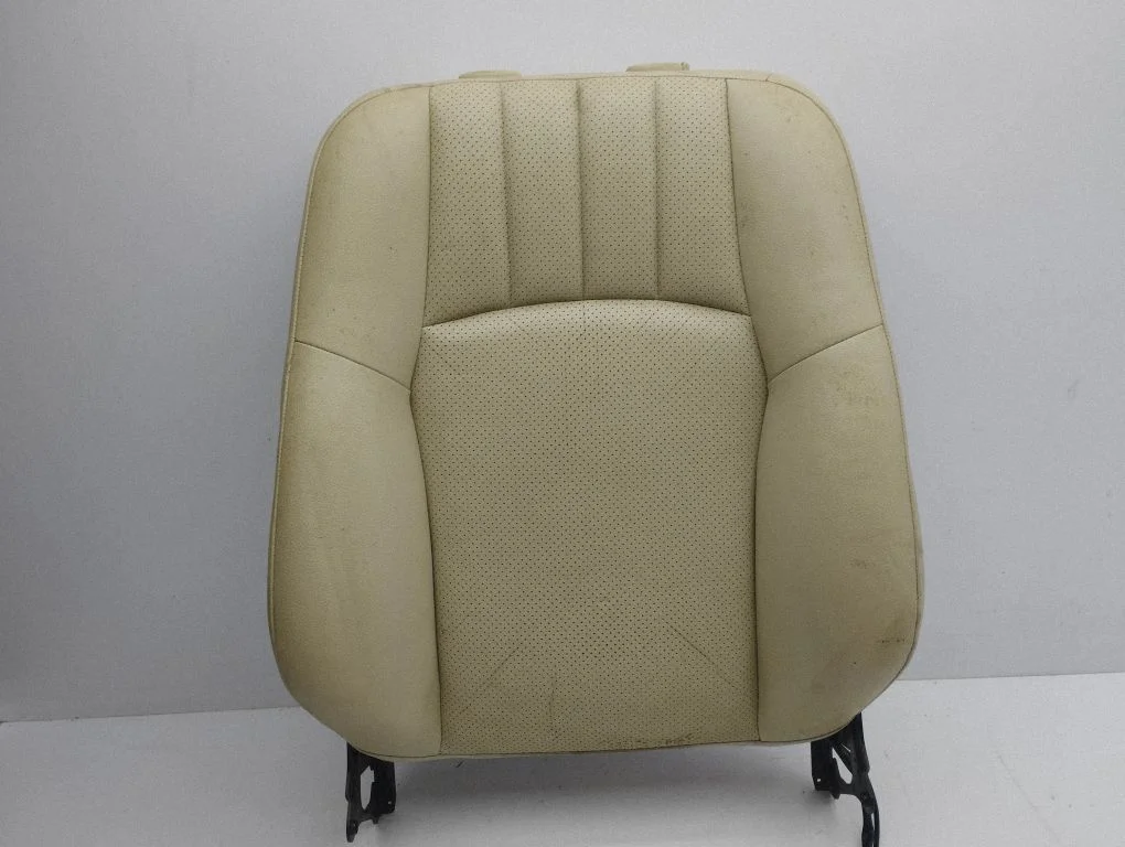 Front passenger seat – right