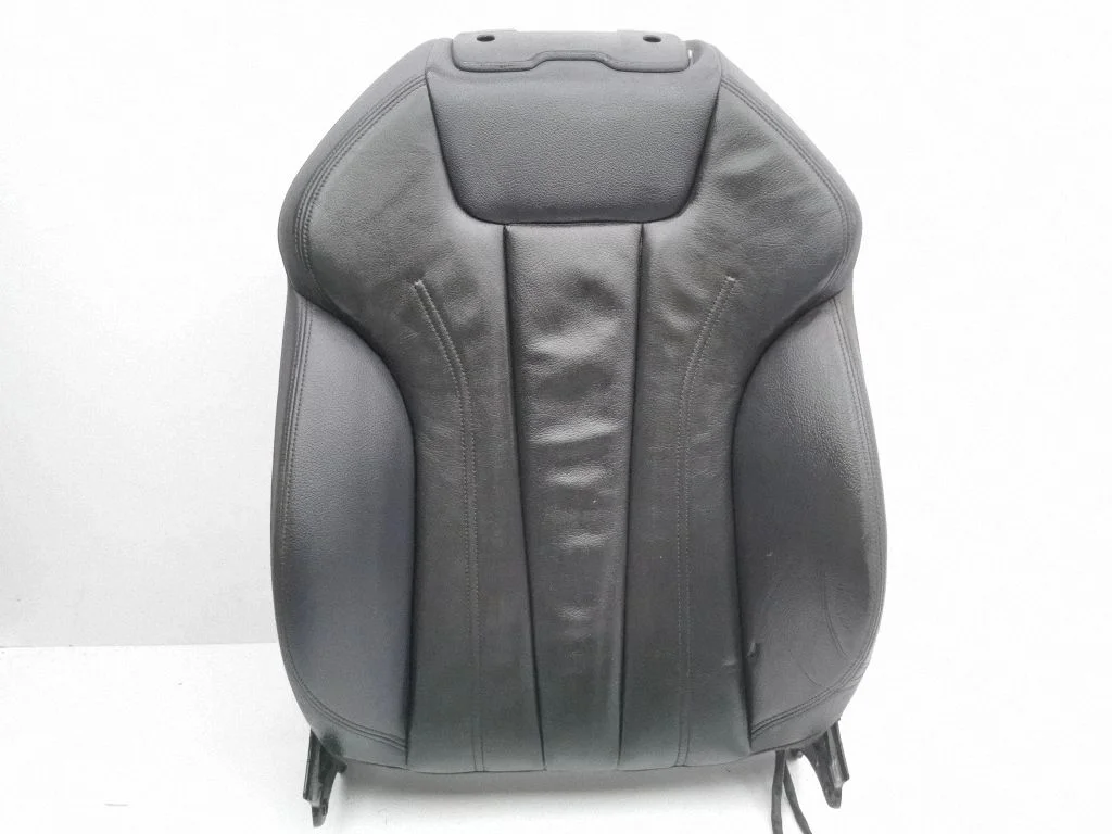 Front passenger seat – left