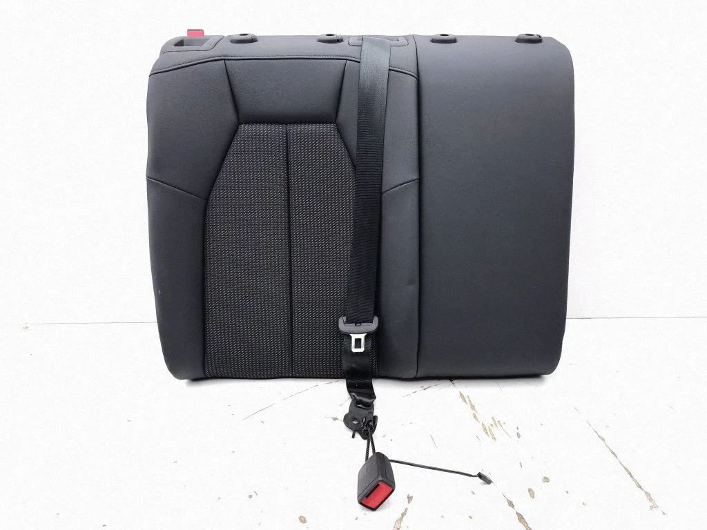 Rear seat – Audi Q4 e-tron (2021-)