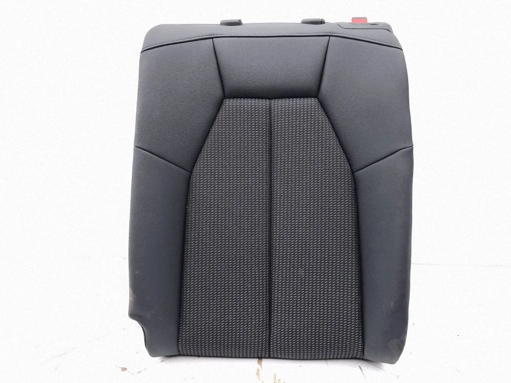 Rear seat – Audi Q4 e-tron (2021-)