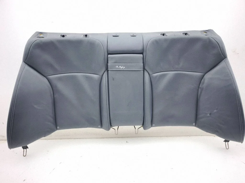 Rear seat