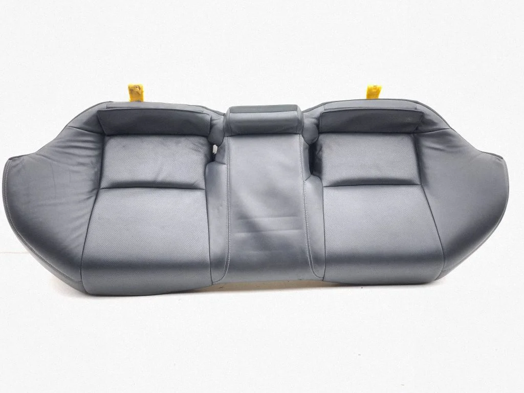 Rear seat