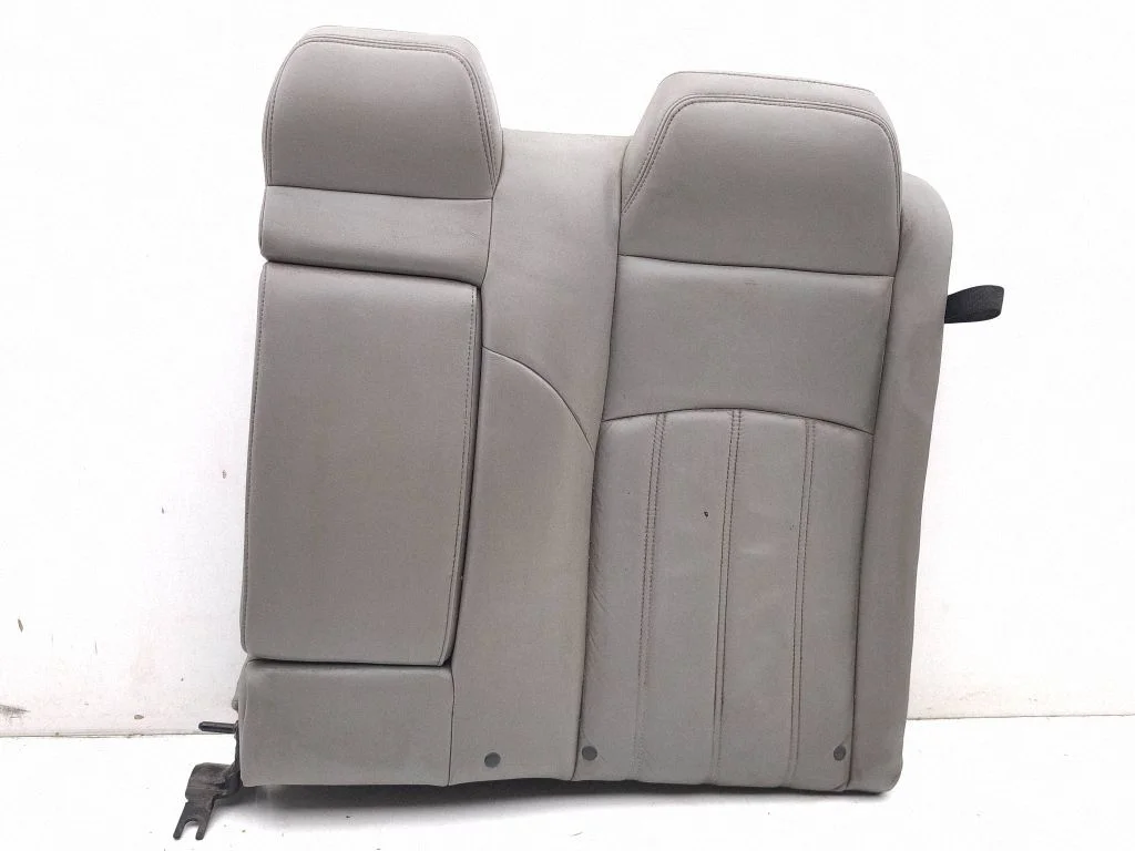 Rear seat – left