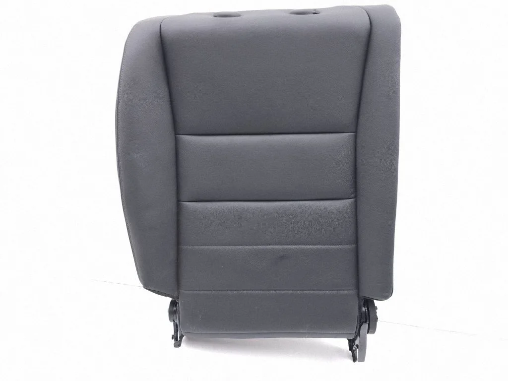 Rear seat – BMW 2 Series Active Tourer U06 (2021-)
