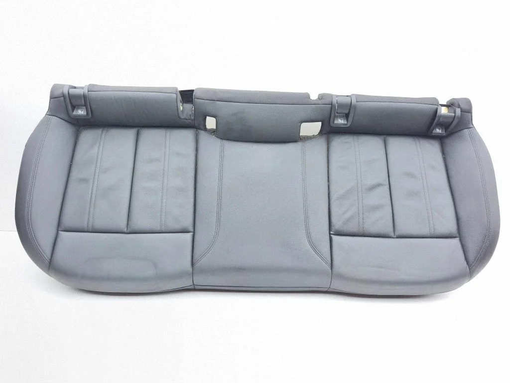 Rear seat