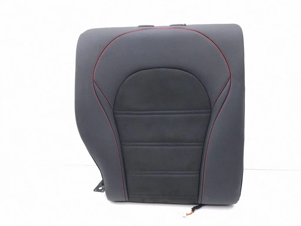 Rear seat – right