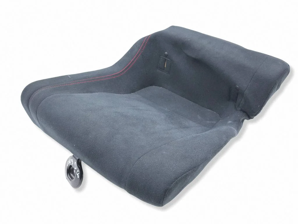 Rear seat – Toyota GT 86 (2012-2021)