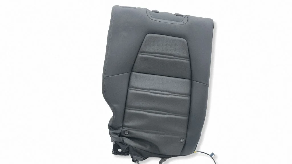 Rear seat – right