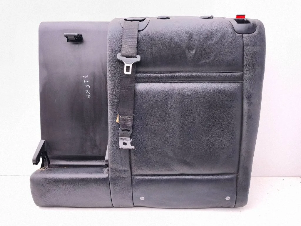 Rear seat – left