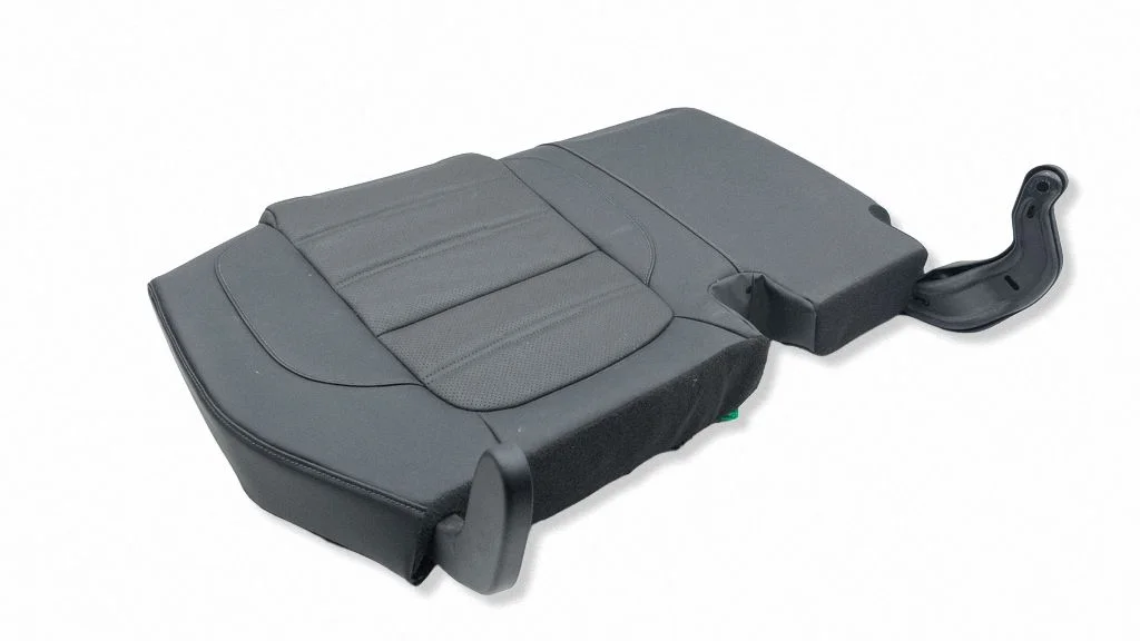 Rear seat – left