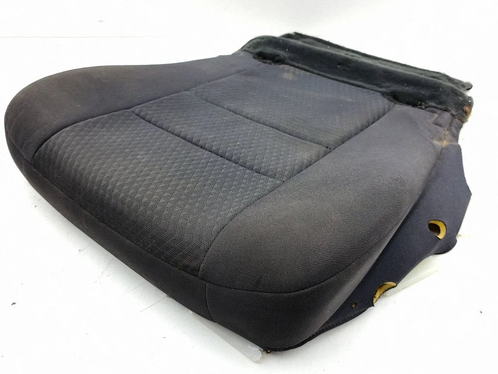 Rear seat – right