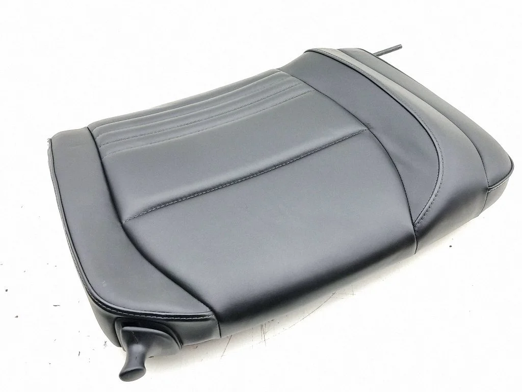 Rear seat – left