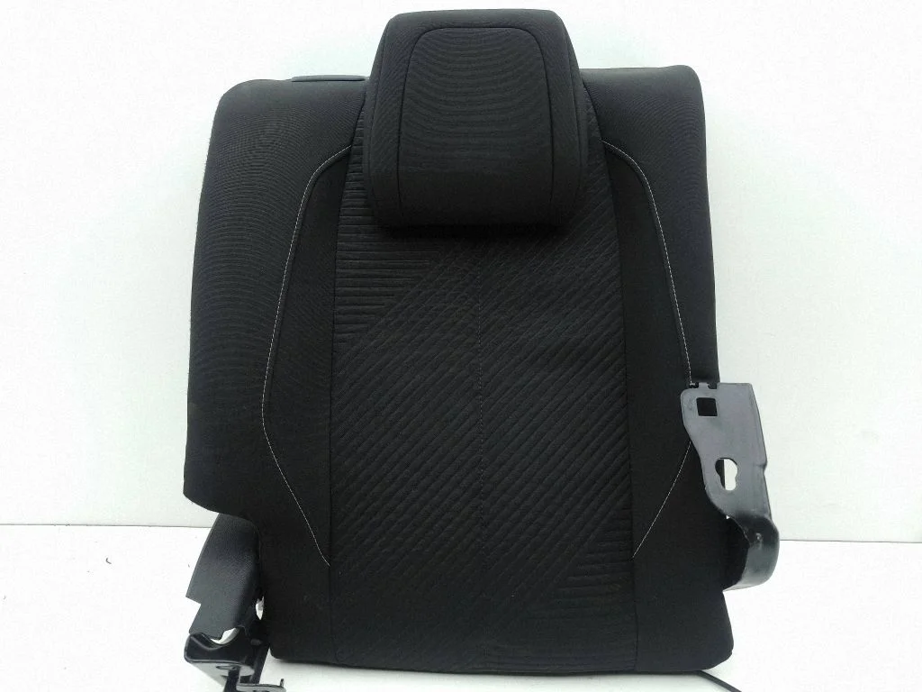 Rear seat – right
