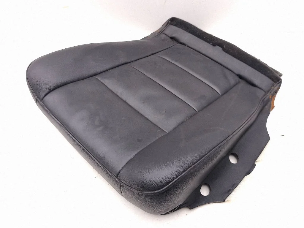 Rear seat – left