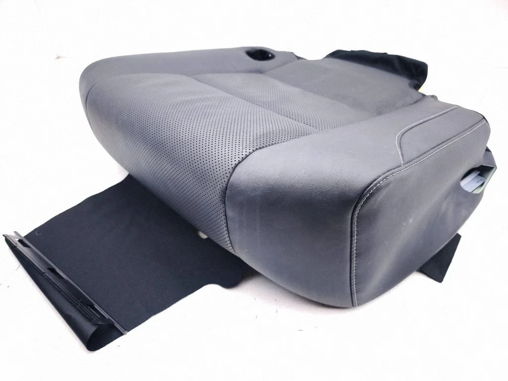Rear seat BTR883