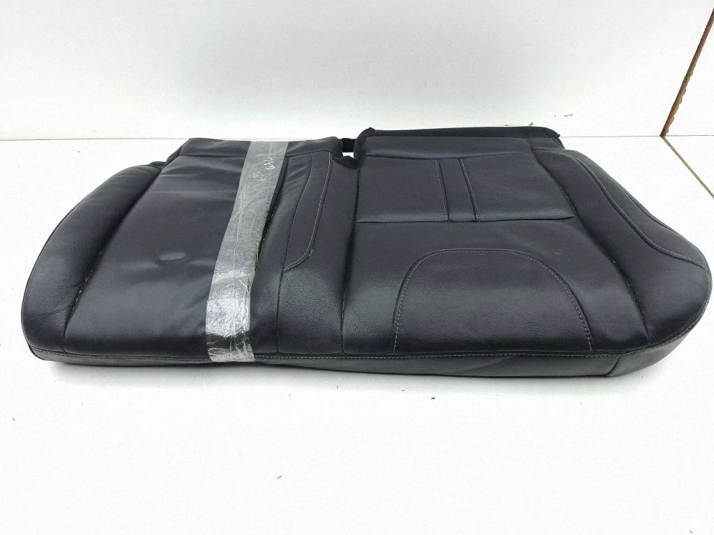 Rear seat