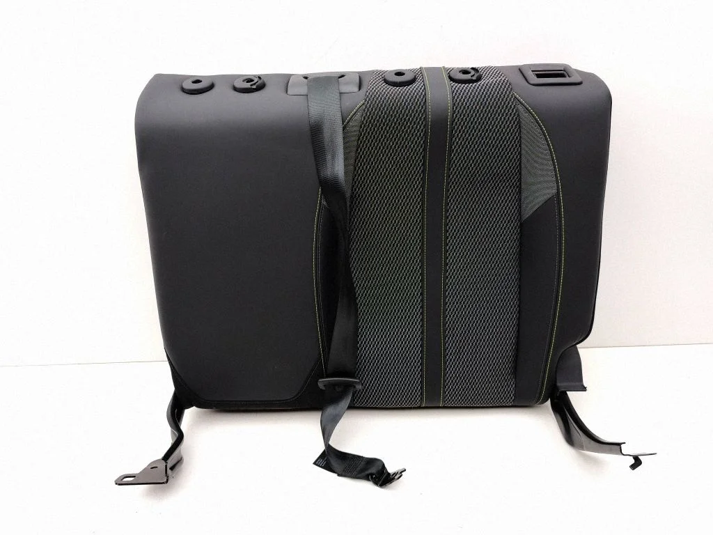 Rear seat – left