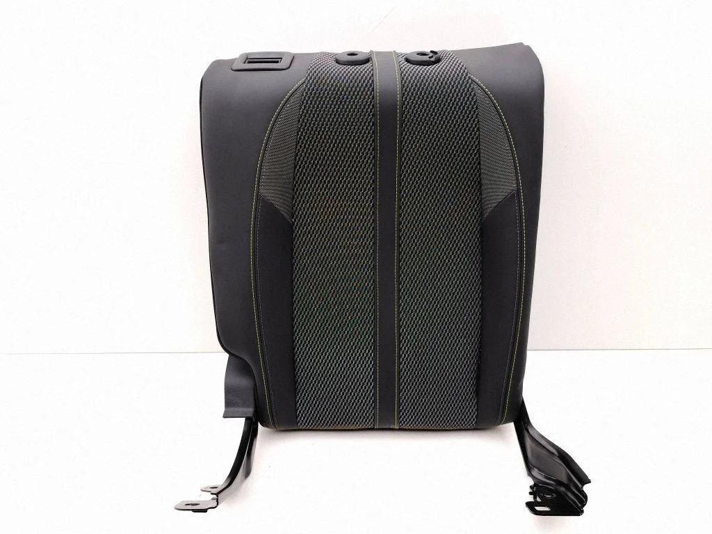 Rear seat – right