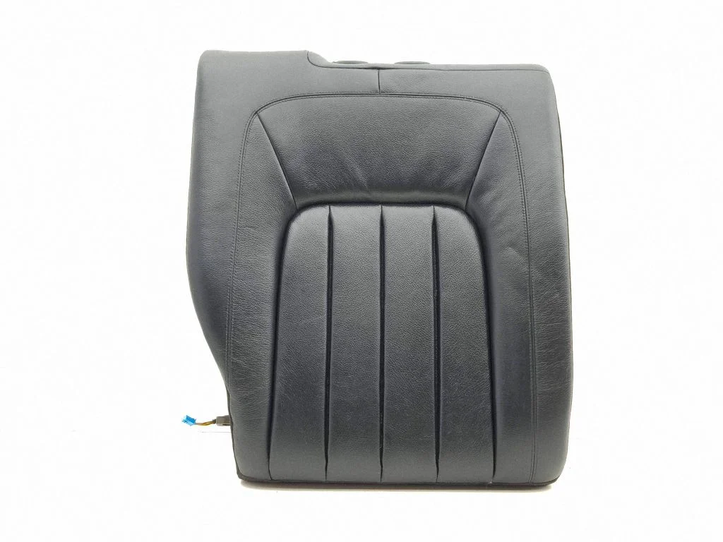 Rear seat – right