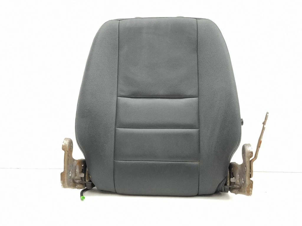 Rear seat – left