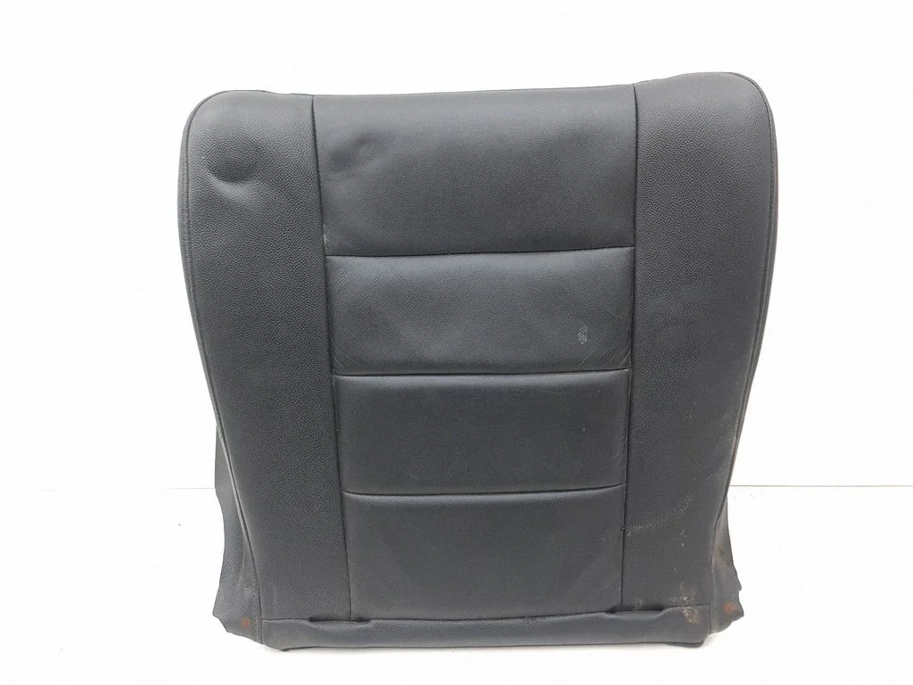 Rear seat – left
