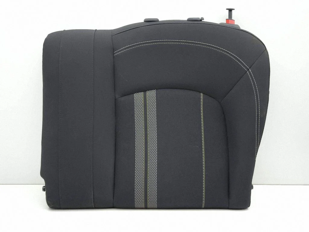 Rear seat – left