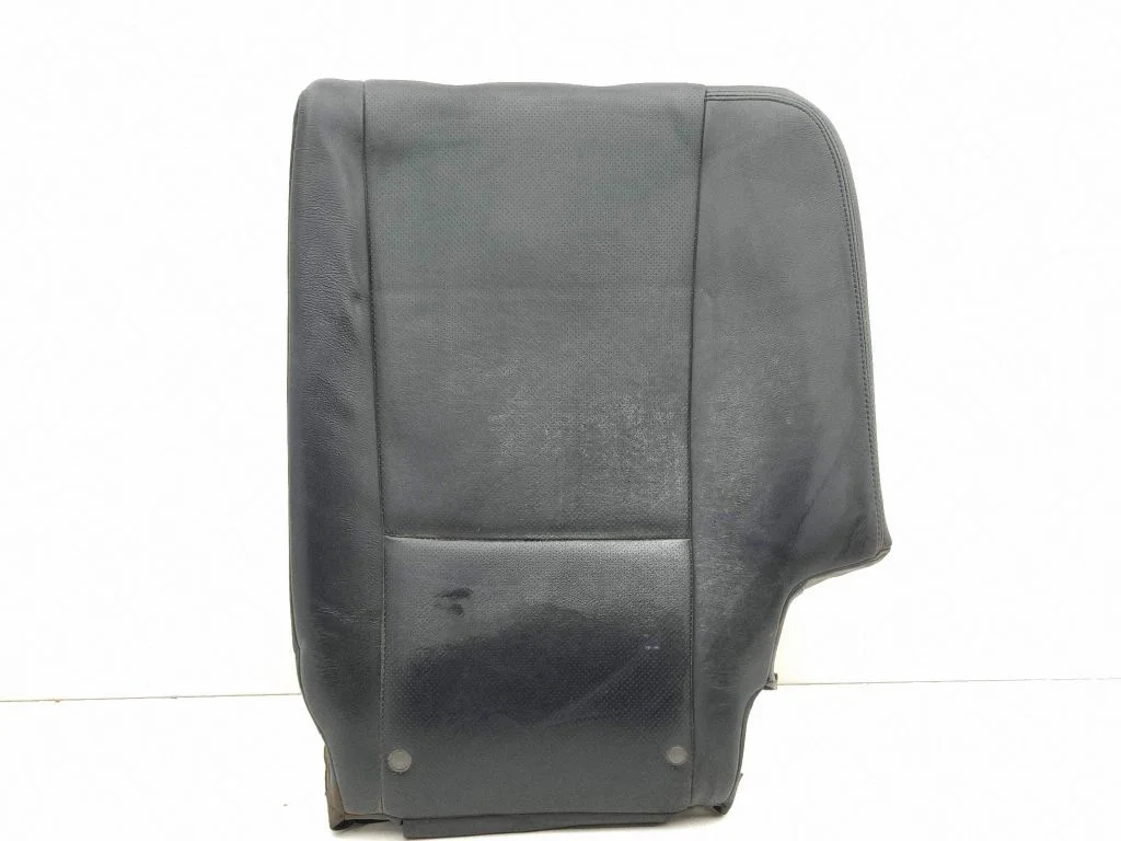 Rear seat – left