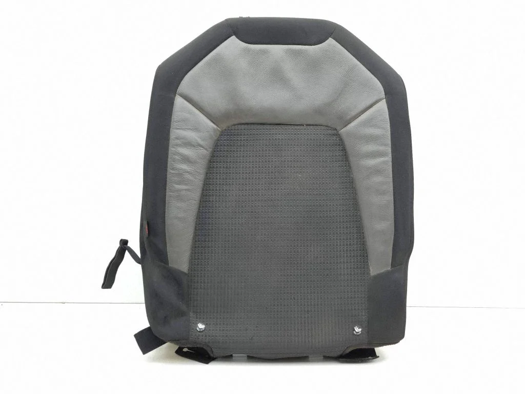 Rear seat – left