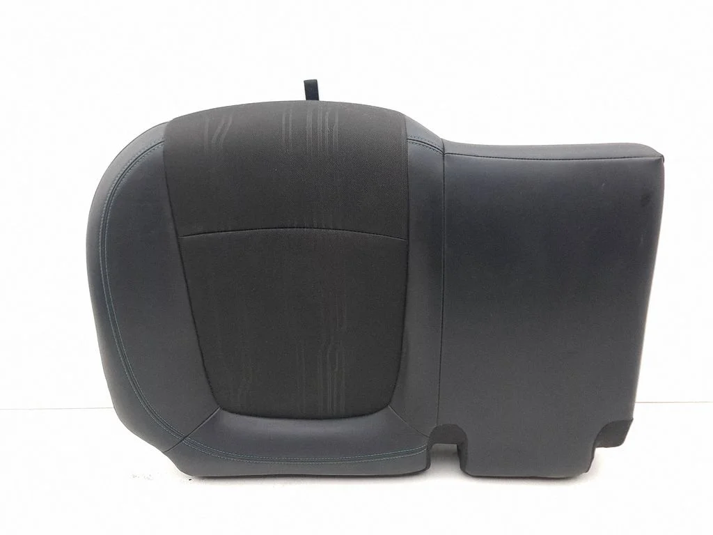 Rear seat – left