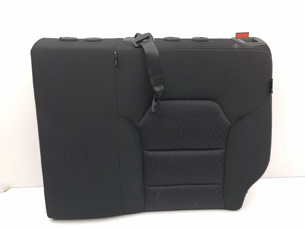 Rear seat – left