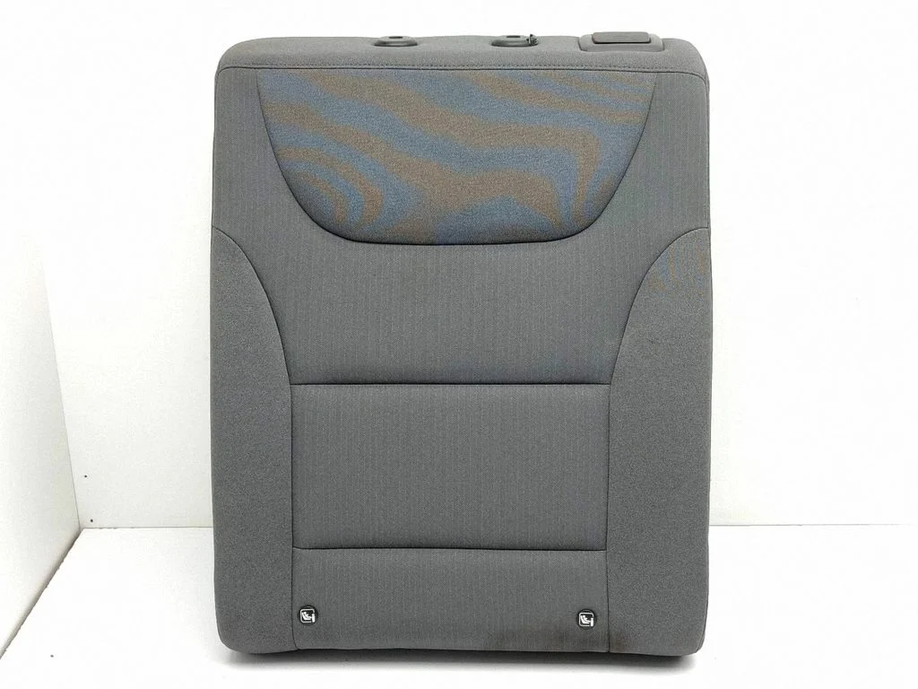 Rear seat – left
