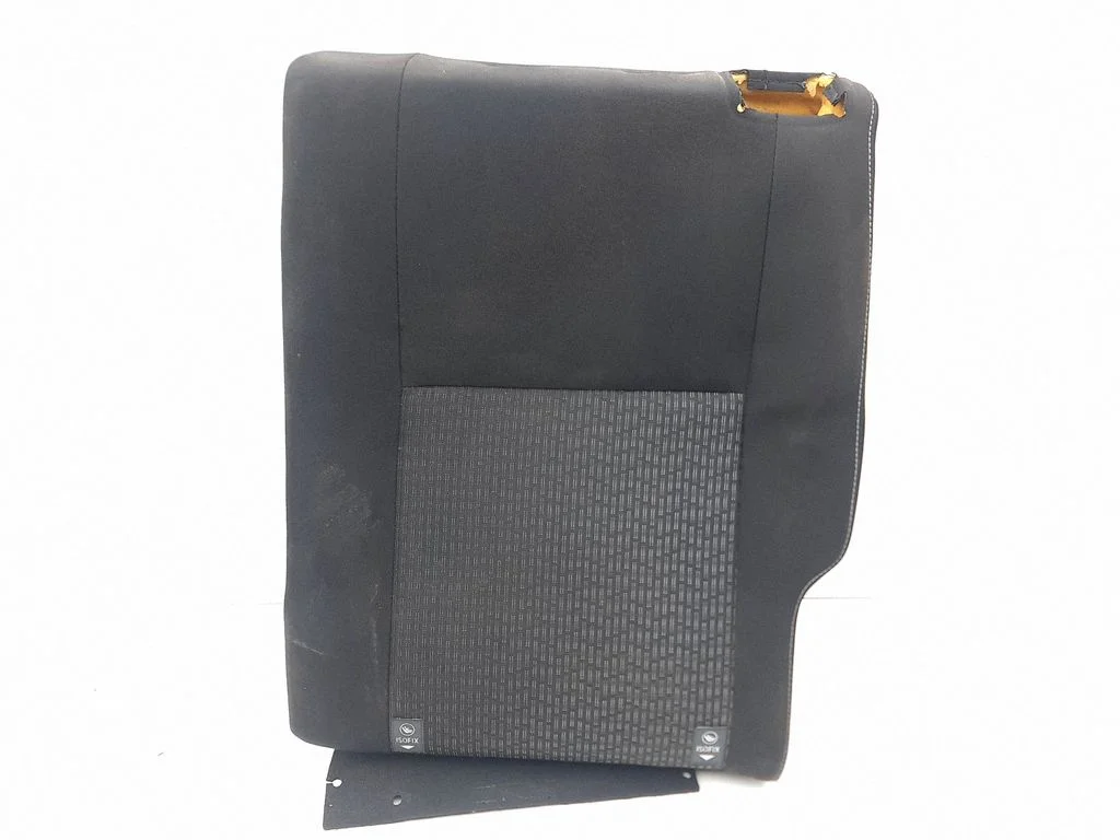Rear seat – left