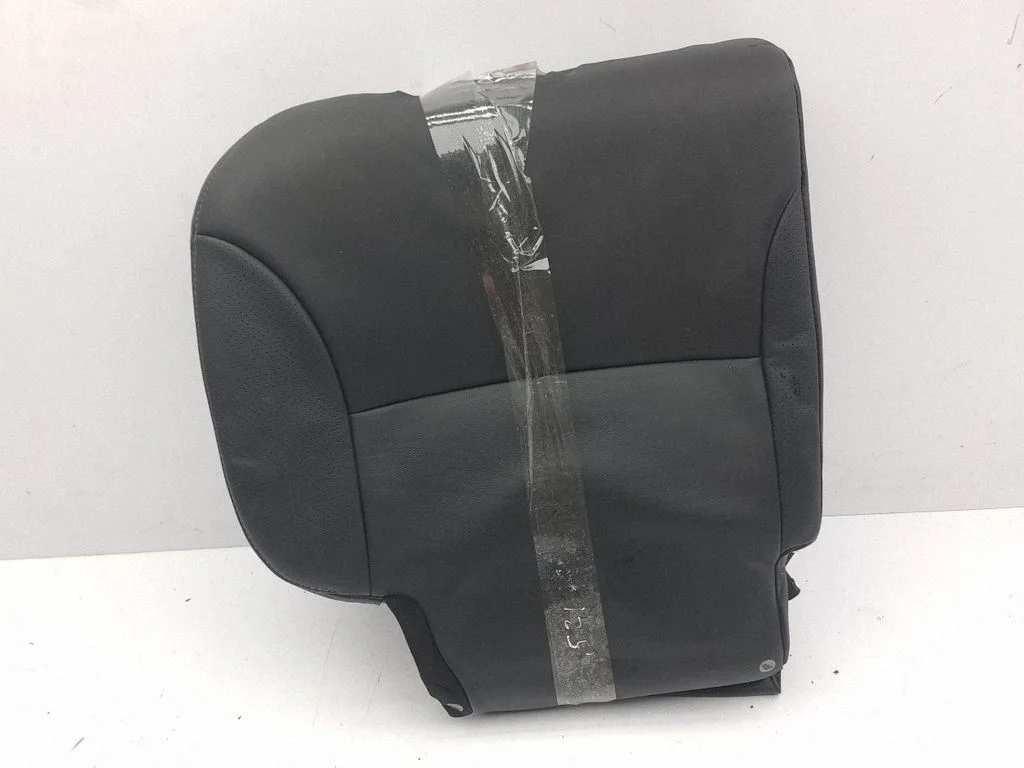 Rear seat – right