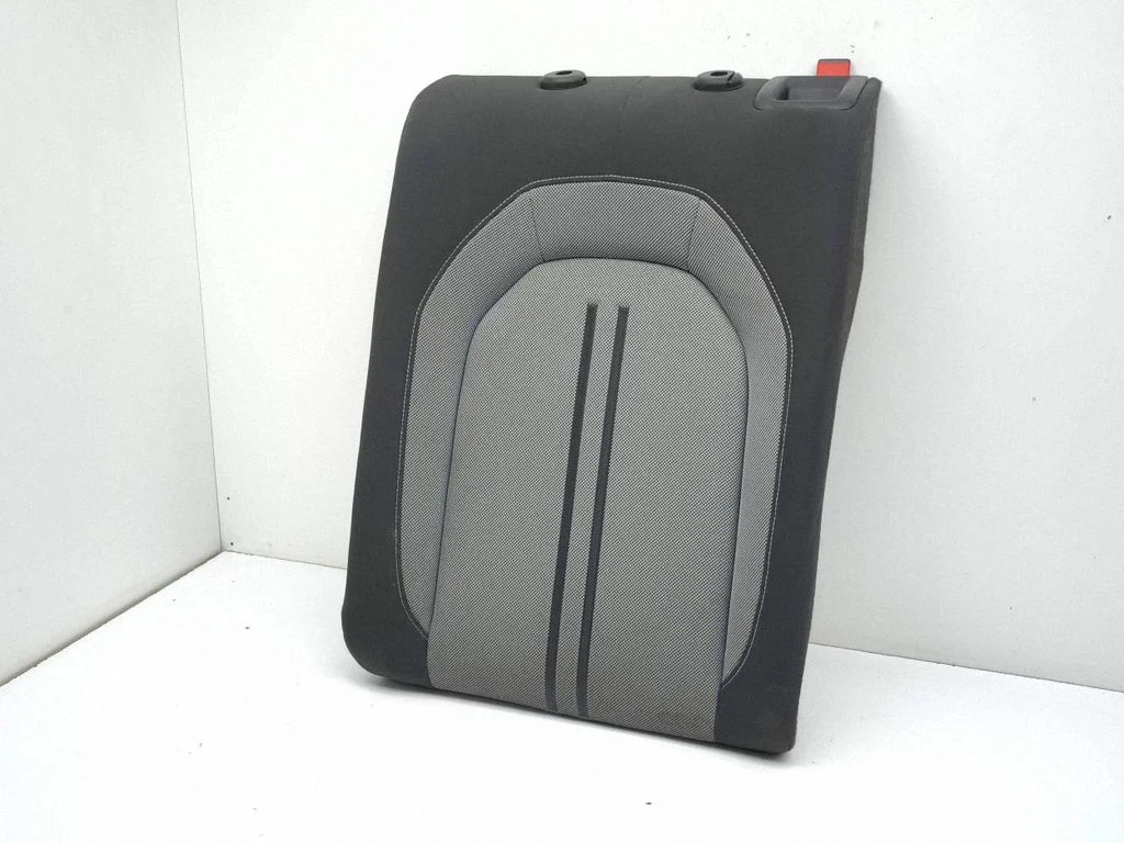 Rear seat – left
