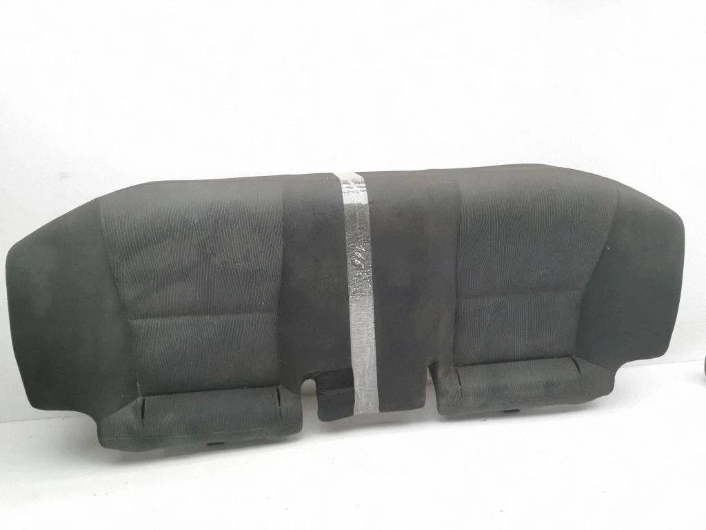 Rear seat