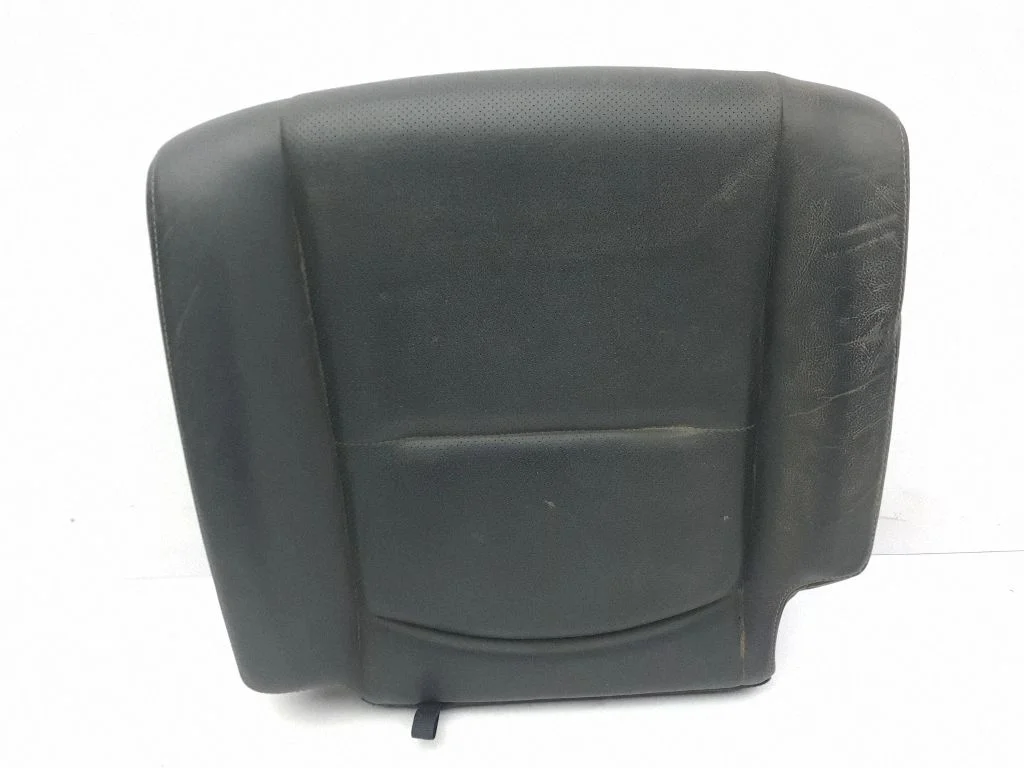 Rear seat – left