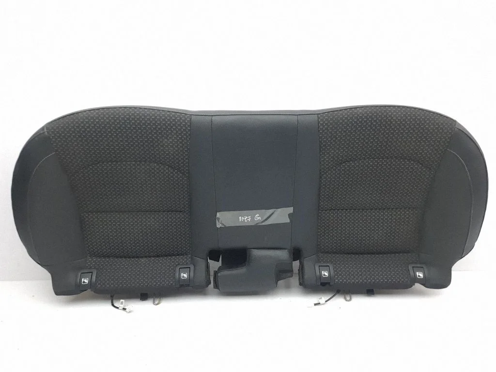 Rear seat – KIA Ceed (2018-)