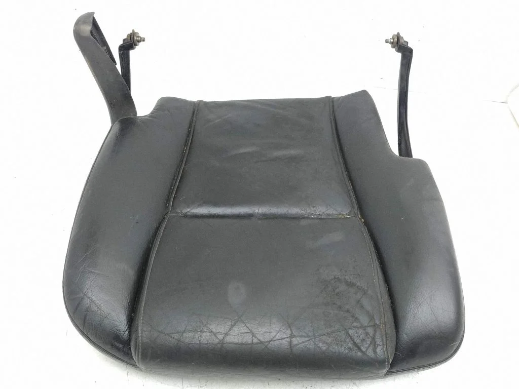 Rear seat – right