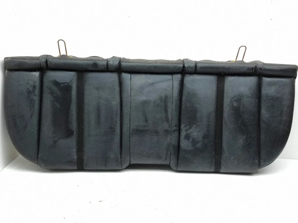Rear seat
