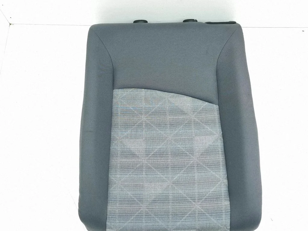 Rear seat – left