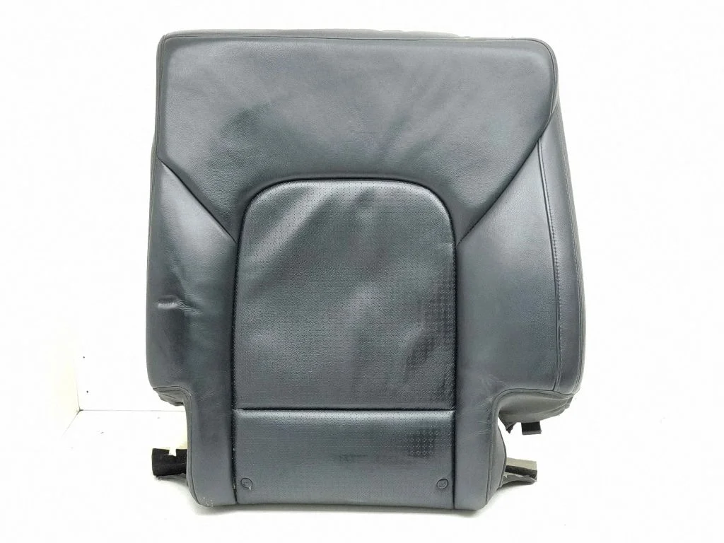 Rear seat – left