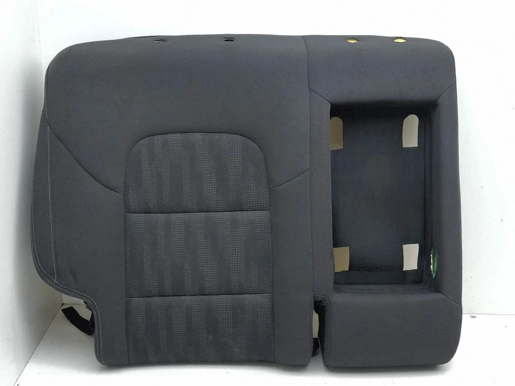 Rear seat – right