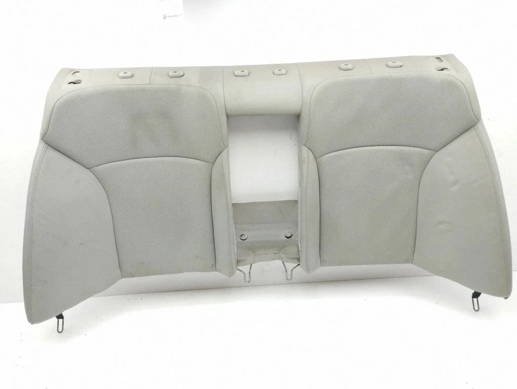 Rear seat
