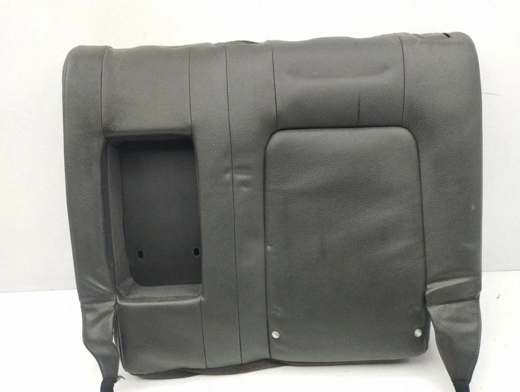 Rear seat – left