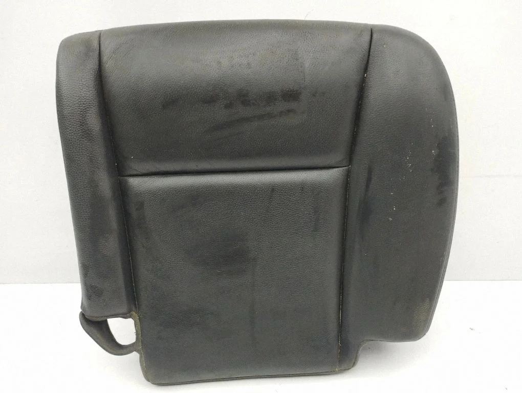Rear seat – left
