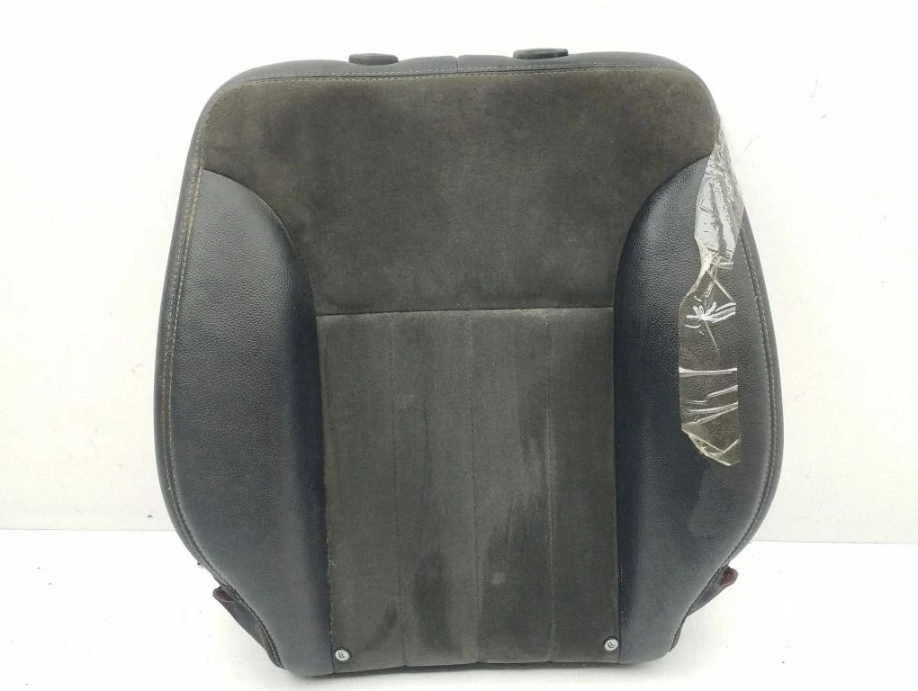 Rear seat – left