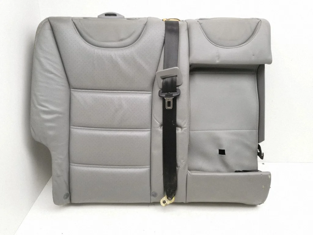 Rear seat – right