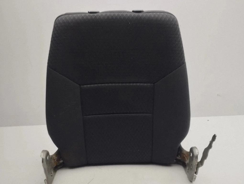 Rear seat – left