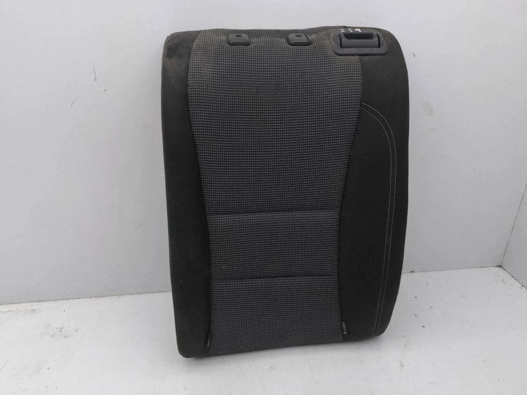 Rear seat – left