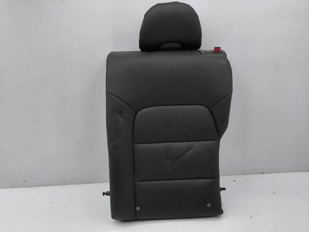 Rear seat – Volvo V70 (2005-2008)